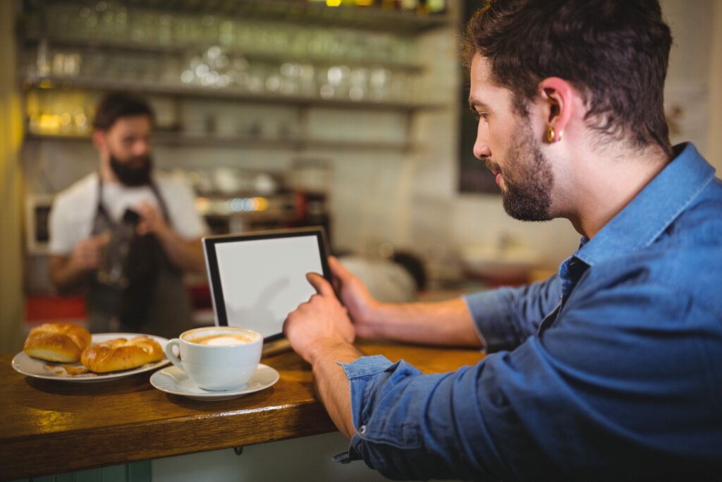 Cómo Utilizar la Tecnología para Mejorar la Seguridad en Restaurantes